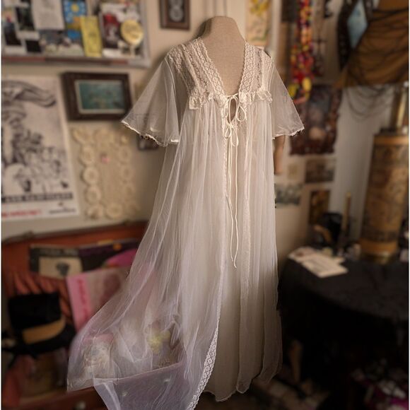 Voe Mode Other - Vintage 60s Lace Petticoat Slip Dress Lingerie Set Women's Medium/Large White